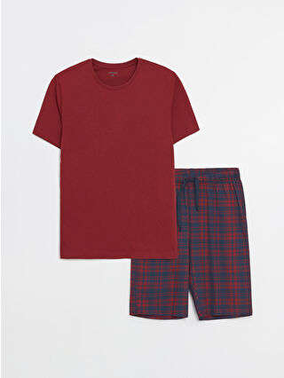 لون أحمر ساطع مطبوع