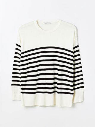 لون مرجاني باهت مخطط