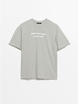 لون أخضر باستيل