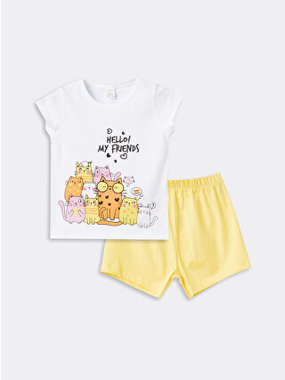 لون أصفر فاتر