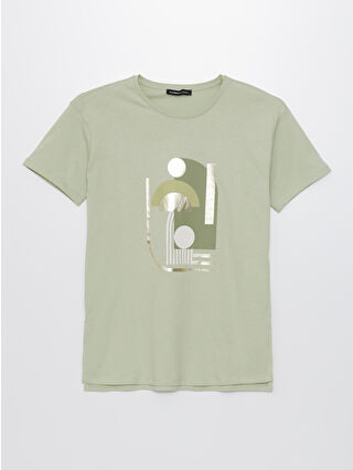 لون بيج داكن