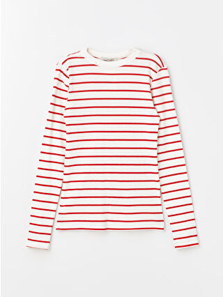 لون أحمر ساطع مخطط