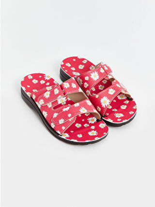 لون أحمر ساطع مطبوع