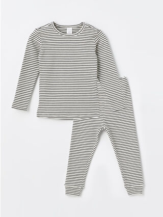 لون كريمي مطبوع