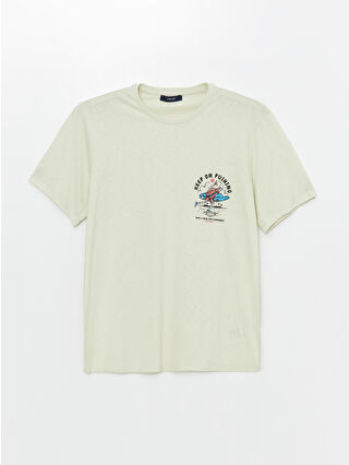 لون أخضر فاقع