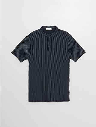 لون خوخي مخطط