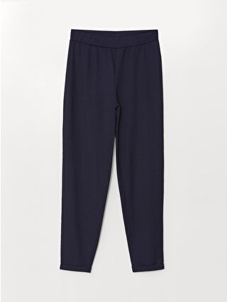 لون أخضر متوسط