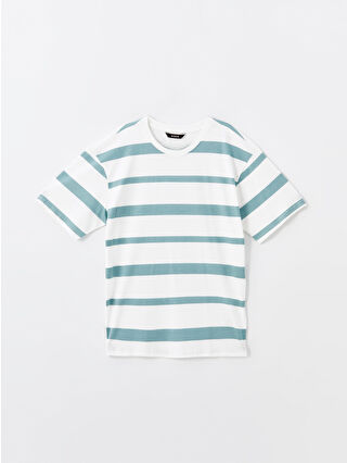 لون أخضر زيتوني فاتح