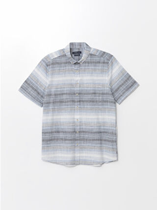 لون أزرق فاتر مخطط