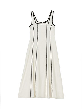 لون خوخي داكن