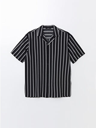 لون فانيلا مخطط