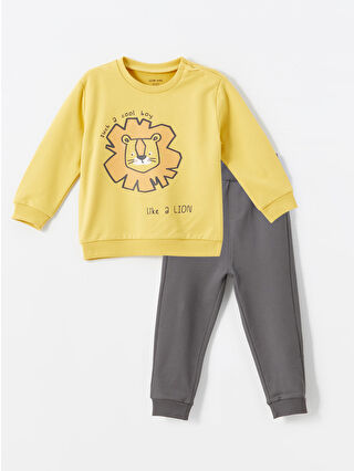 Dull Yellow