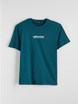 لون أزرق فاقع