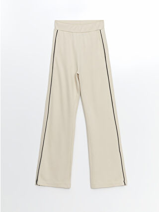 لون وردي باهت