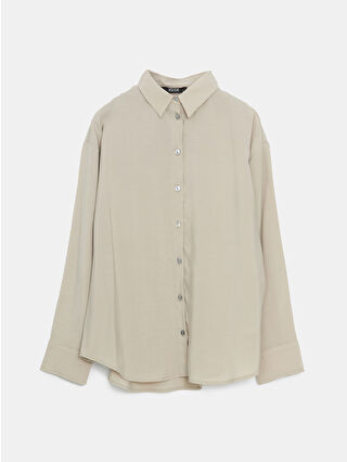 لون العشب الأخضر الداكن