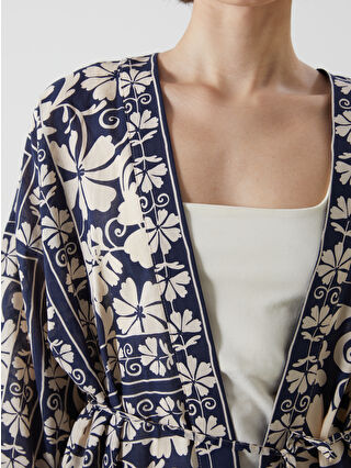 LCWAIKIKI Classic Mavi Şal Yaka Desenli Oversize Kadın Kimono