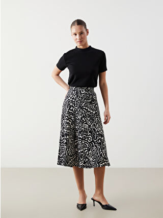 لون فانيلا مطبوع