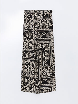 لون فانيلا مطبوع