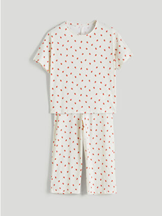 لون كريمي مطبوع