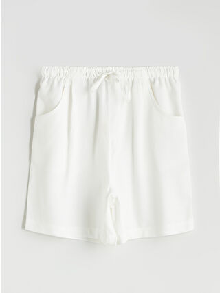 Buxe White