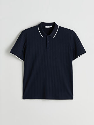 لون وردي فاتر