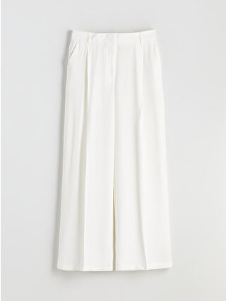 Buxe White