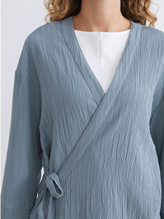 LCW Modest Mavi Kruvaze Yaka Dokulu Oversize Kadın Kimono