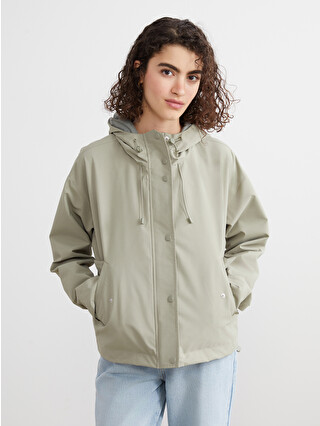 XSIDE Kapüşonlu Oversize Deri Görünümlü Kadın Yağmurluk - W55506Z8