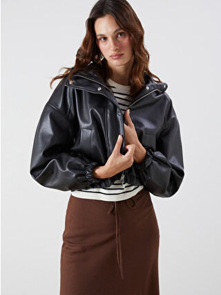 LCW Vision Funnel Neck Women's Crop Faux Leather Jacket - W56987Z8