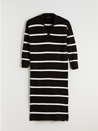 لون فانيلا مخطط