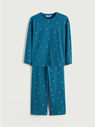 لون أخضر أكوا داكن