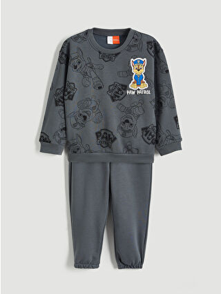 لون رمادي فاتح مطبوع