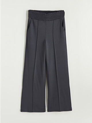 لون رمادي داكن