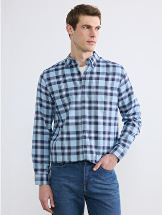 لون أزرق فاتر تشيك