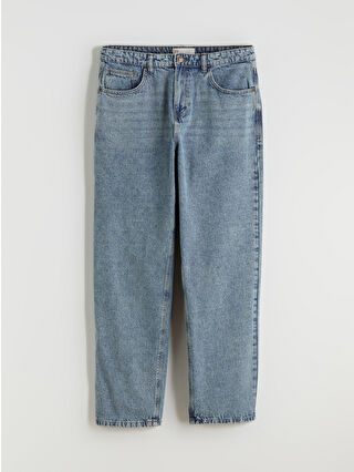 لون أخضر فاقع