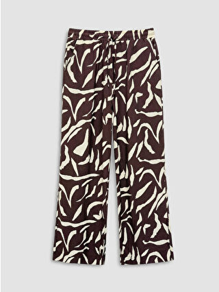 لون بني فاتح مطبوع