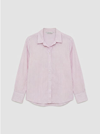 لون وردي باهت مخطط