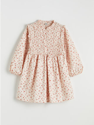 لون وردي فاتر مطبوع