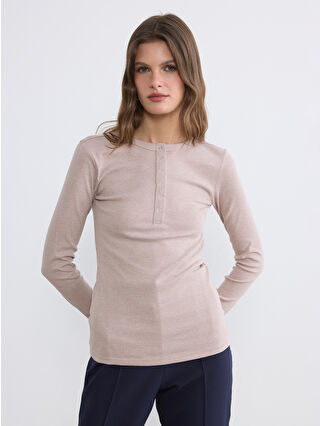 لون رملي داكن