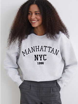 XSIDE Gri Nyc Baskılı Oversize Kadın Sweatshirt - S6J144Z8-CY9 | LCW