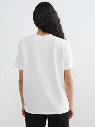 LCW Modest Taşlı Soft Touch Kadın Tişört - S6N685Z8-R9J | LC Waikiki