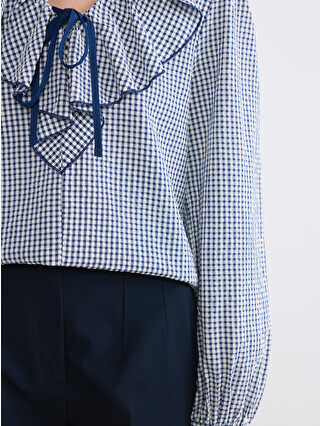 LCW EVERYDAY Peter Pan Collar Plaid Blouse - S6O658Z8-LN6 | LC Waikiki