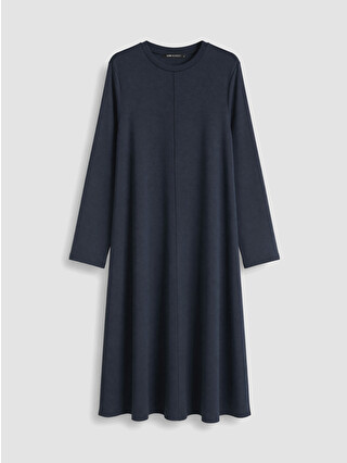 Тъмносиньо