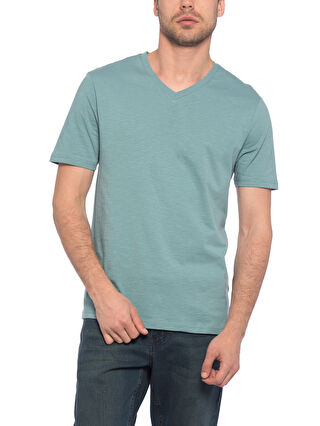 Middle Blue