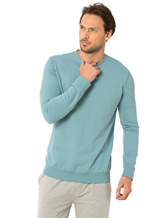 Middle Blue