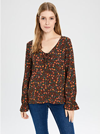 لون بني فاتح مطبوع