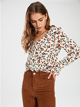 لون كريمي مطبوع