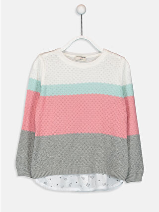 لون وردي باهت مخطط