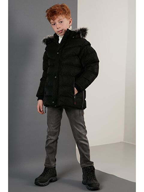 Lela Pelüş Astarlı Yakası Suni Kürklü Çıkarılabilir Kapüşonlu Kışlık Erkek Çocuk Mont 5761906 - S000000087-19351
