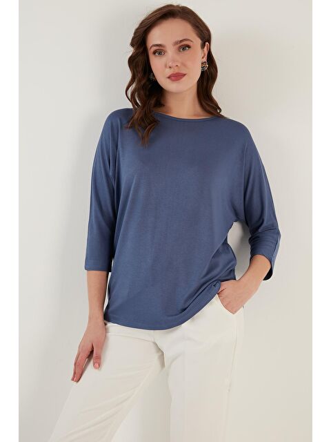 Lela Bisiklet Yaka Truvakar Kol Kadın Tişört 5861416Y - S000000384-23093